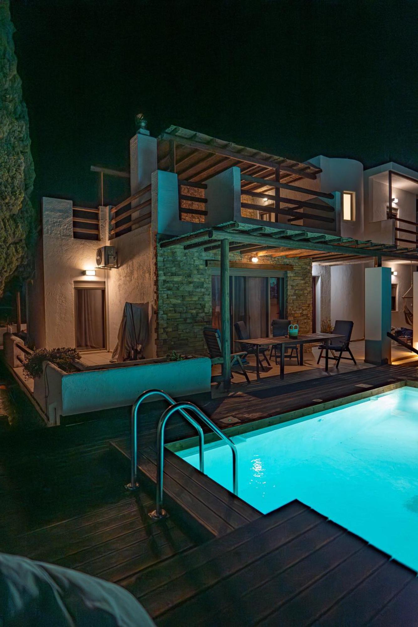 Apollonas & Sibylla Villa