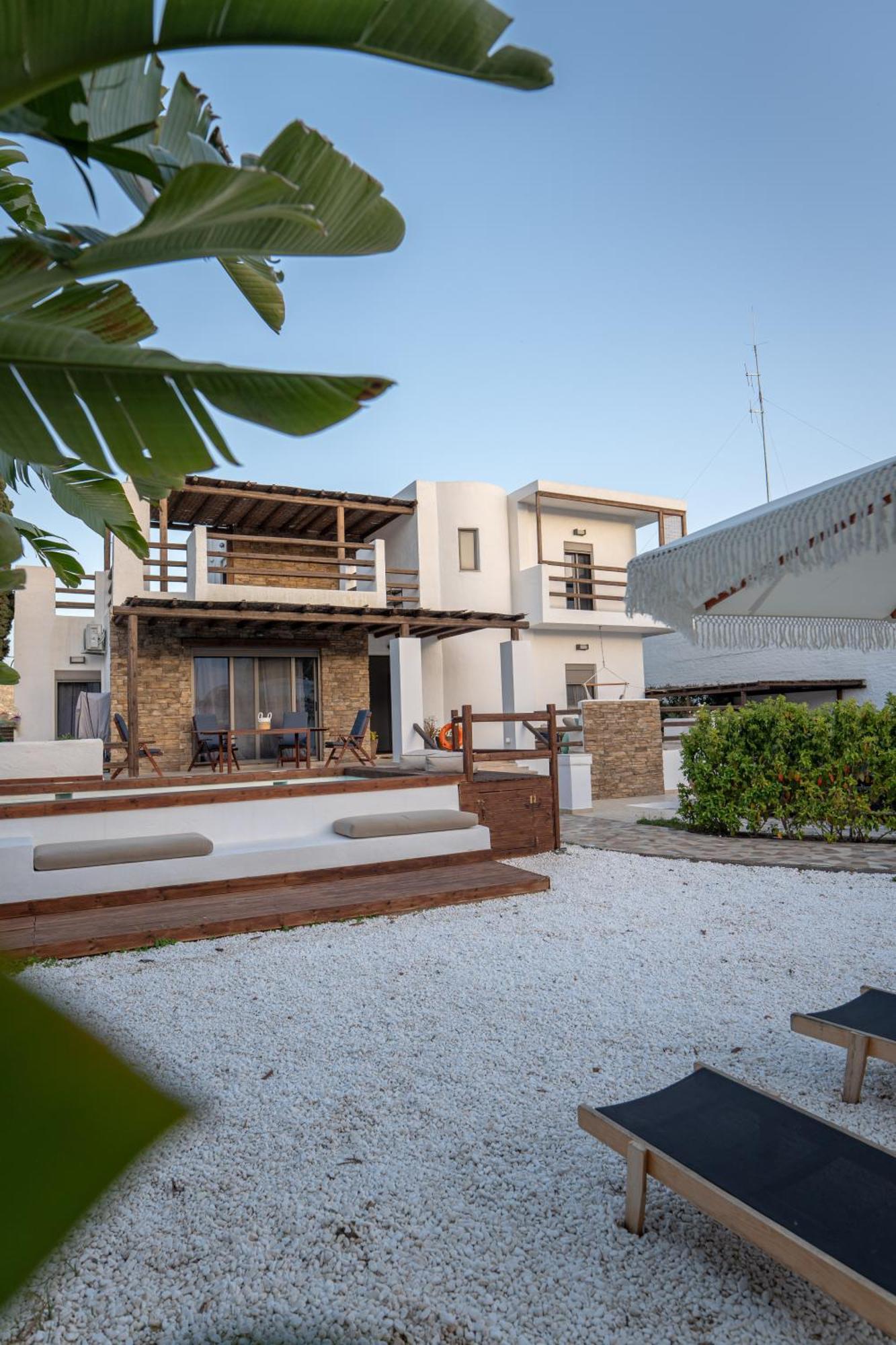 Villa Apollonas & Sibylla Chorio (Kalymnos)