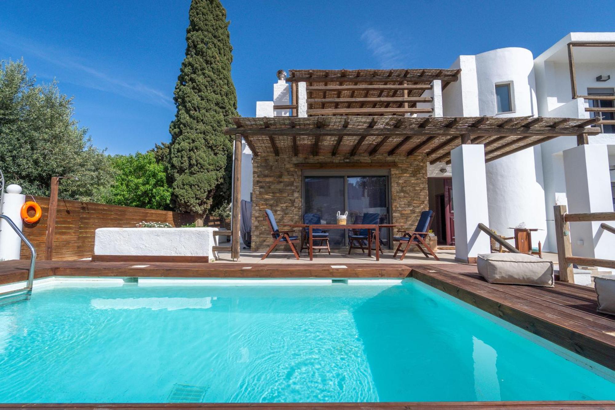 Villa Apollonas & Sibylla